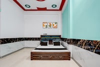 SPOT ON S S HOTEL & RESTAURANT