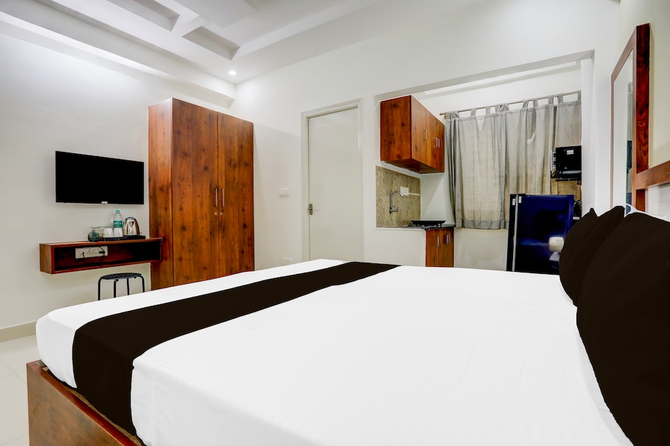 SPOT ON Livingnest Skylark , Sarajpur Road Bangalore, Bangalore