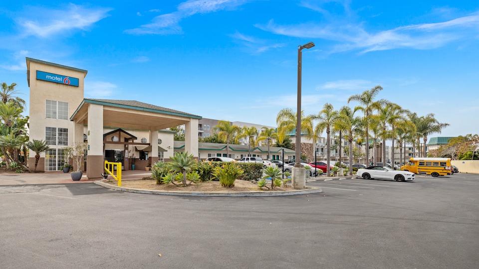 Motel 6 Oceanside, CA – Marina / Camp Pendleton, Oceanside, Oceanside