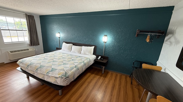 1 Queen Bed | Non-Smoking, Kitchen