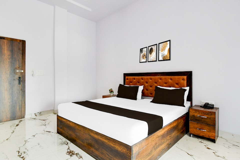 Hotel O S.S Continental , SGPGI Lucknow, Lucknow