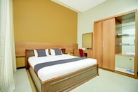 Collection O Padang near Mesjid Raya Syekh Ahmad Al-Minangkabawi formerly Hotel Surya Palace