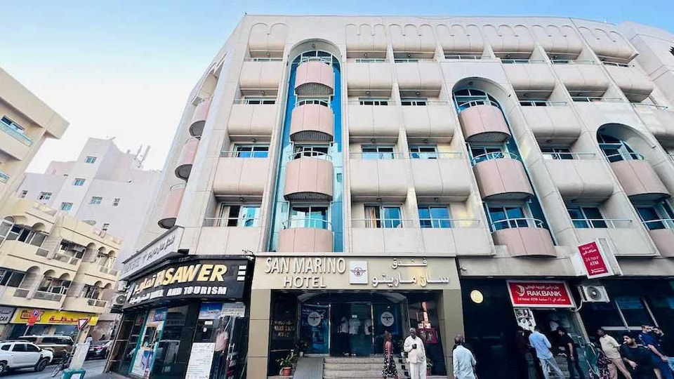 Luxurious San Marino Stay by Checkmyguest, Deira, Dubai