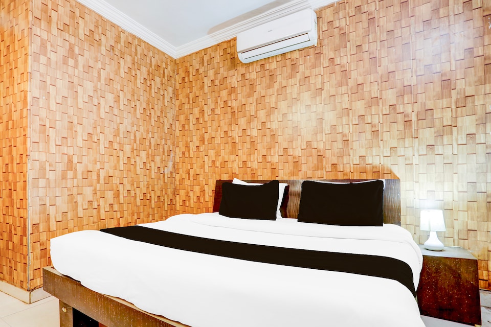 OYO 835659 Hotel Shree Mahakal Sagar, Mahakal Temple, Ujjain