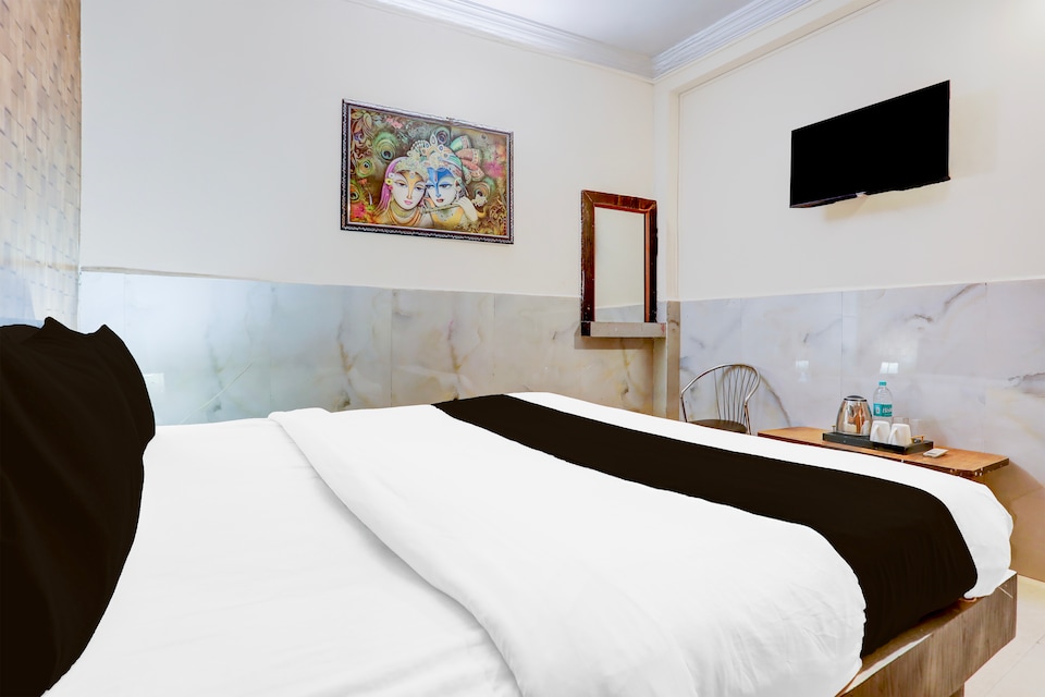 OYO 835659 Hotel Shree Mahakal Sagar, Mahakal Temple, Ujjain