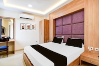 OYO 835663 Hotel Drishti Grand