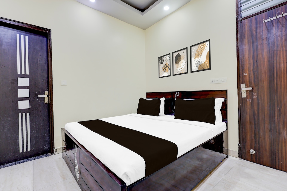 Hotel O Krishna, Faridabad, Faridabad
