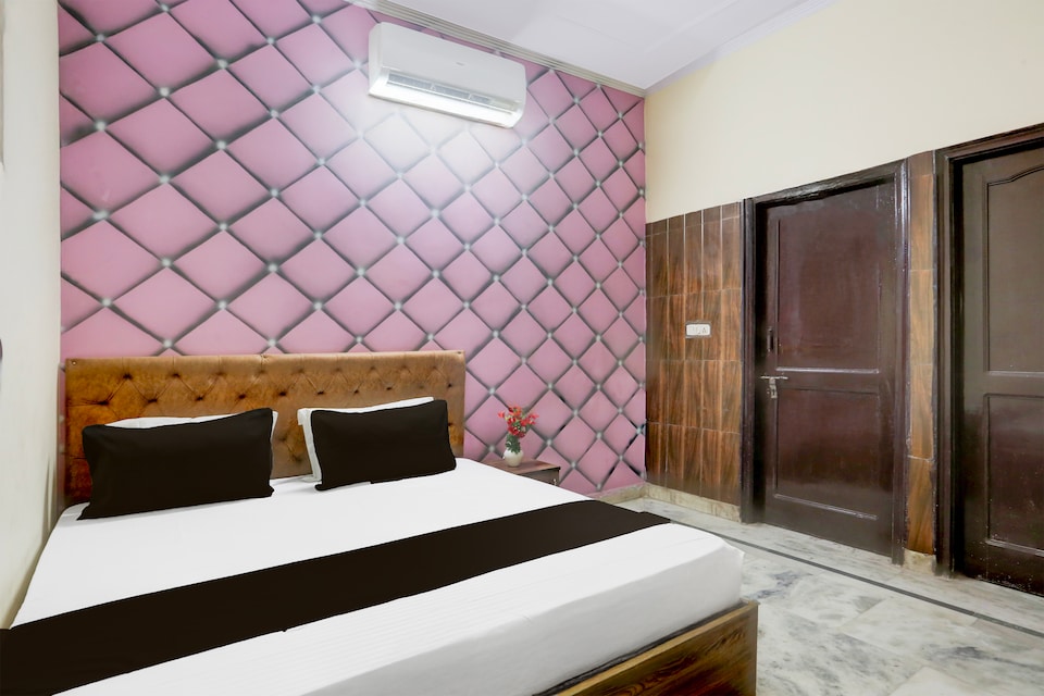 Hotel O S Empire , Faridabad, Faridabad