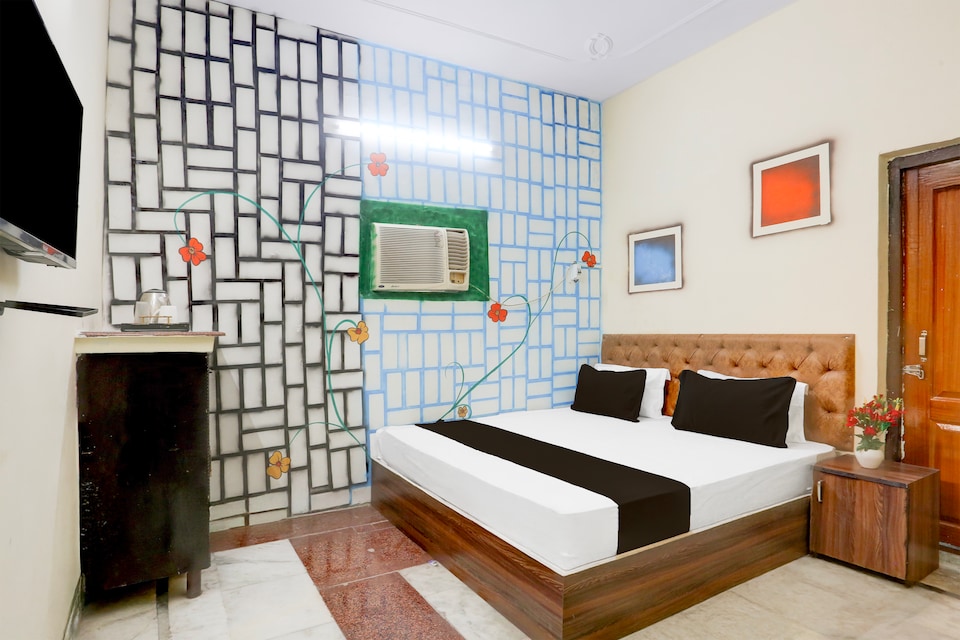 Hotel O S Empire , Faridabad, Faridabad