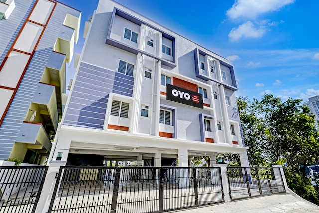 Hotel O Royal Residency 