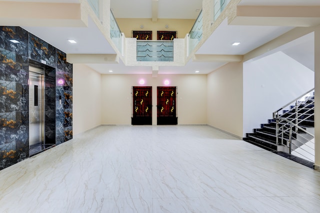 Hotel O Royal Residency 