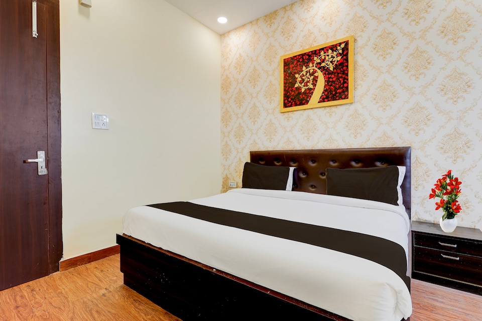 Hotel O Partapur Railway Station Formerly Oak Tree, Meerut, Meerut