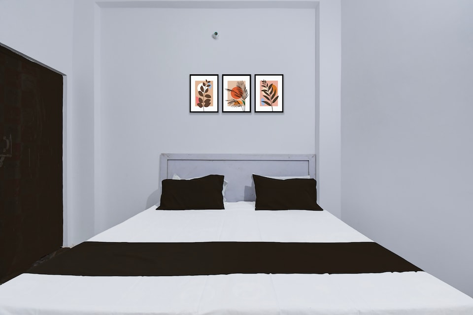 SPOT ON Hotel Ss Grand, Sitapur, Sitapur