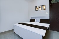 SPOT ON Hotel Ss Grand