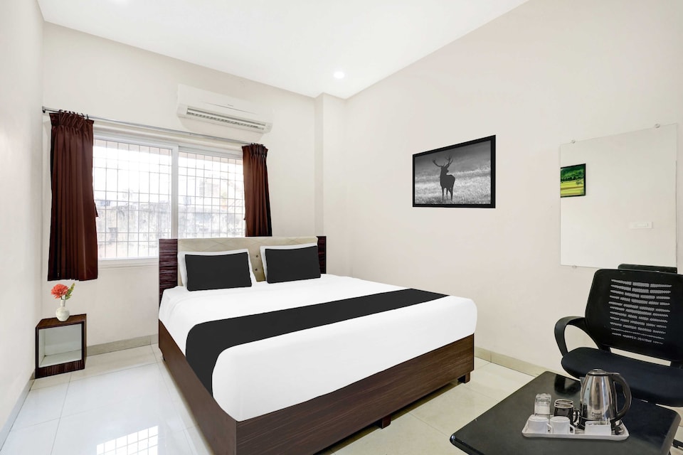Townhouse Dabagardens Near Railway Station, Transit Vizag, Visakhapatnam
