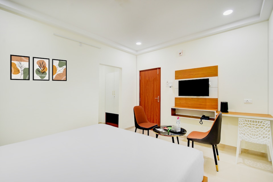 Palette 4 Colors, Kukatpally, Hyderabad