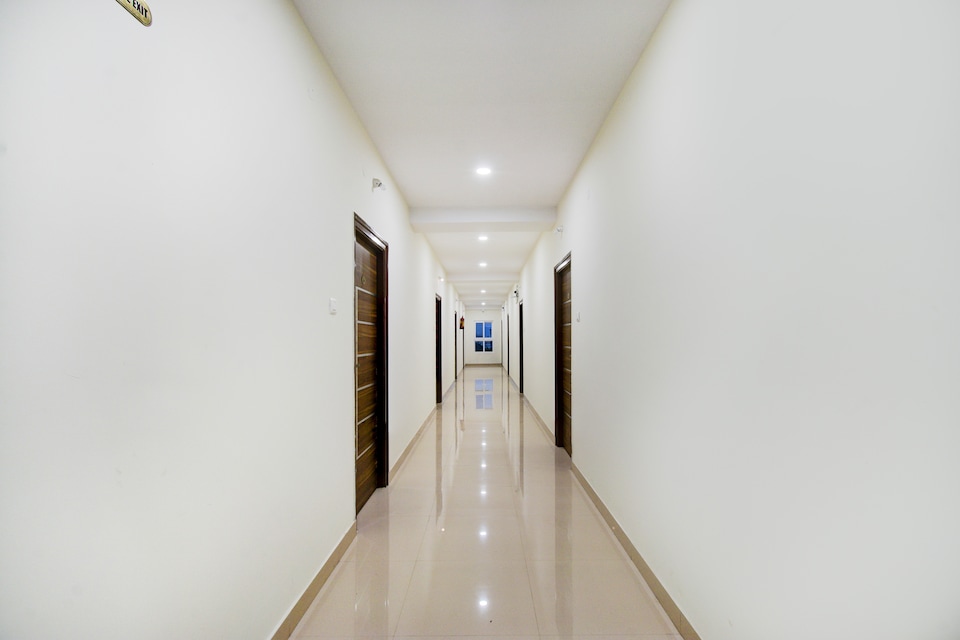 Hotel O 4 COLORS, Kukatpally, Hyderabad