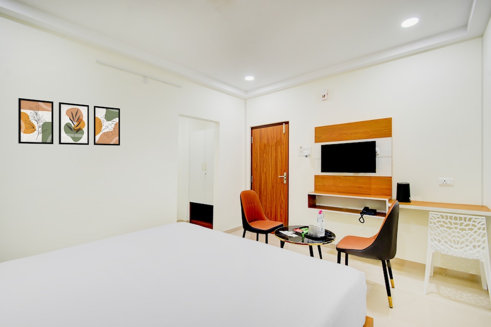 Palette 4 Colors, Kukatpally, Hyderabad