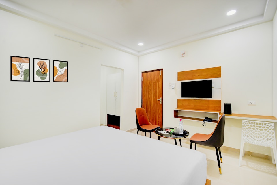 Palette 4 Colors, Kukatpally, Hyderabad