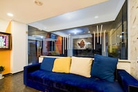 Hotel O 4 COLORS