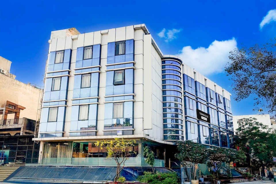 Hotel O Adarsh Nagar Raja Park Formerly Apex Intercontinental, Raja Park Jaipur, Jaipur