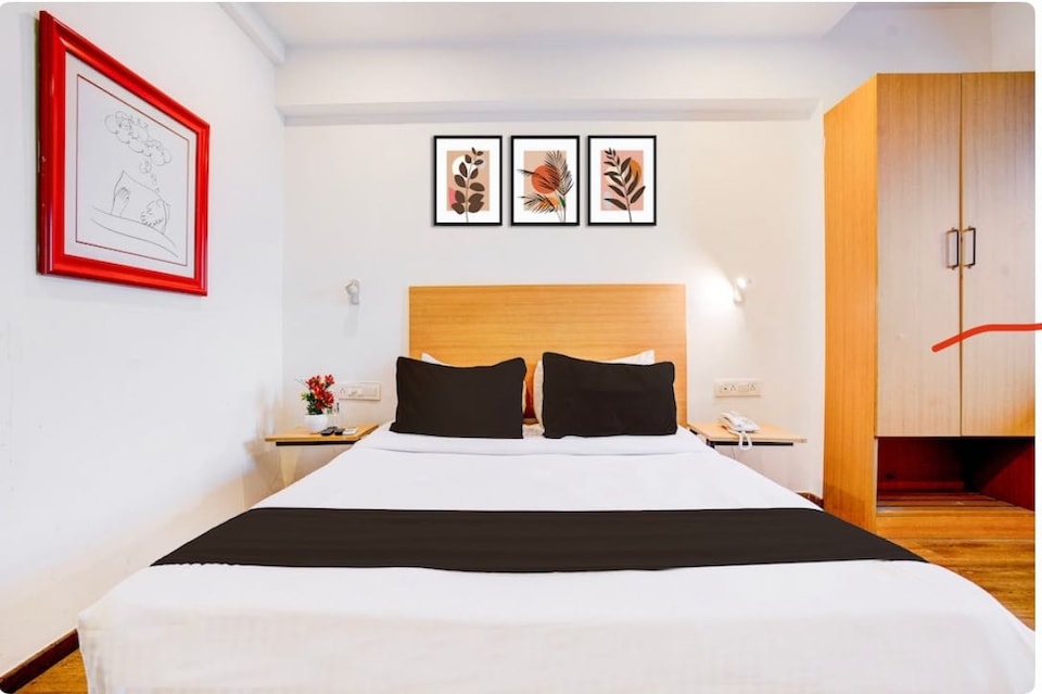 Hotel O Nashik Passport Office Formerly Opulent Oasis, Nashik Road Nashik, Nashik