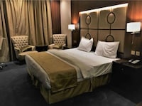 Belvilla Alhamra Vivid Plaza Hotel