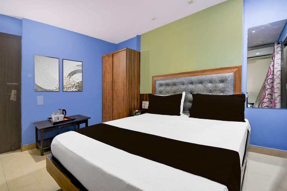 Hotel O Golghar Railway Station Formerly Sai Palace, Golghar, Gorakhpur