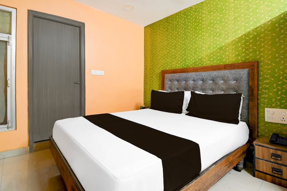 Hotel O Golghar Railway Station Formerly Sai Palace, Golghar, Gorakhpur