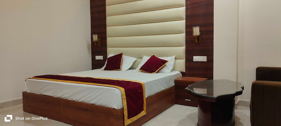 Hotel O Subharti University Formerly Hotel Club 9, Meerut, Meerut