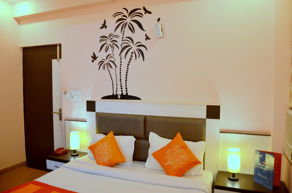 OYO 2263 Hotel Govinda Royal, Kanpur City, Kanpur