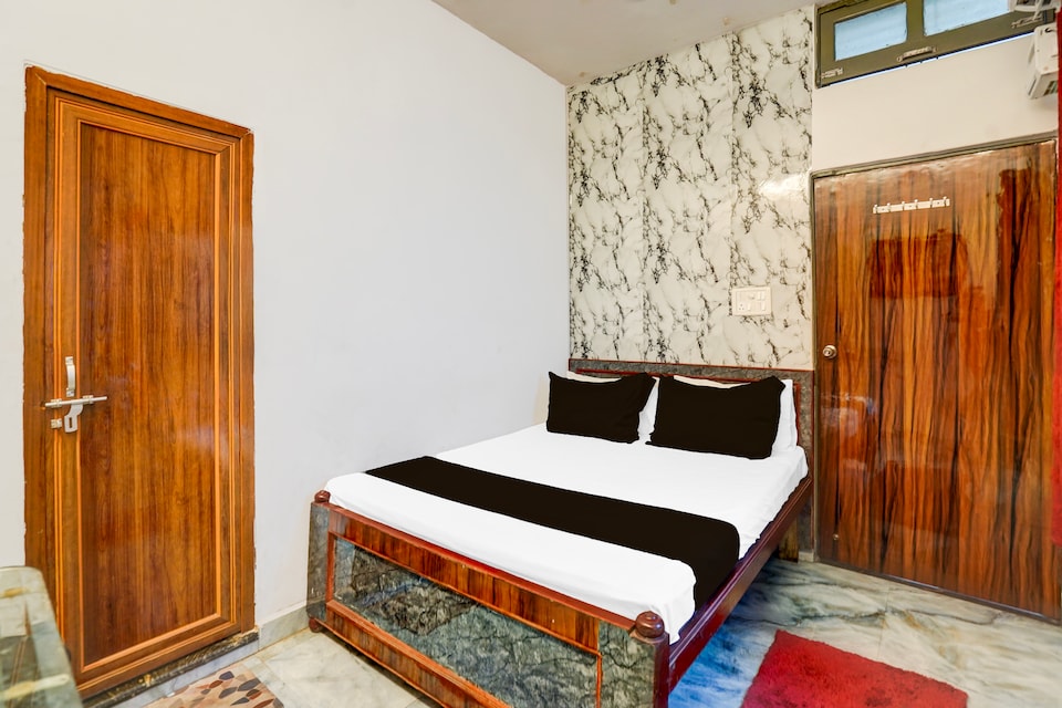 Hotel O Glory Residency Guest House , Sigra, Varanasi