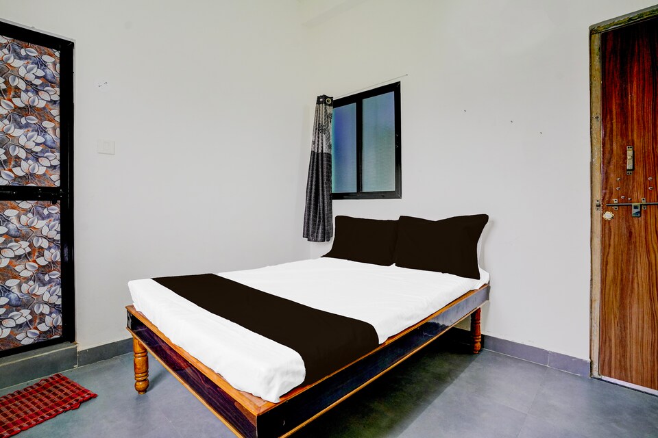 SPOT ON The Era Hotel, Saoner, Nagpur