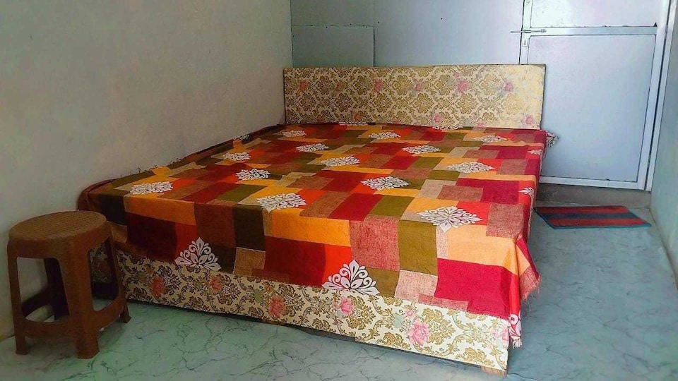 SPOT ON Om Hotel, Fatehpur city, Fatehpur