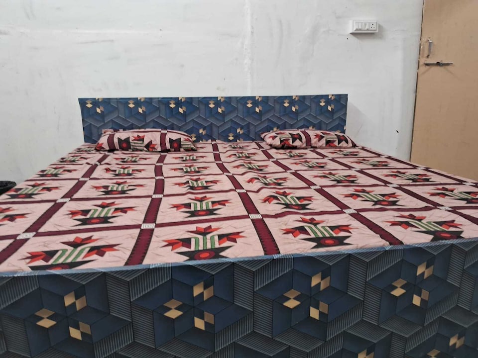 SPOT ON Om Hotel, Fatehpur city, Fatehpur