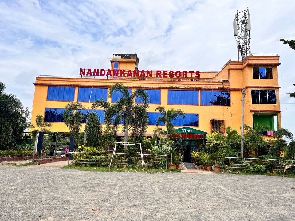 Super Collection O Zoological Park Formerly Nandankanan Resort, Patia Bhubaneswar, Bhubaneswar