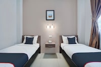 Townhouse Oak Padang near RTH Imam Bonjol