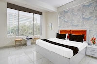 Hotel O Sector 51 Metro Station Formerly Shubham Residency