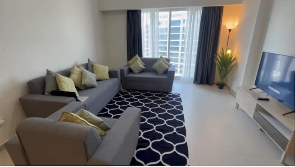 OYO HOME 1538 Two Bedroom Apartment Furnished With Balcony, Madinat Zayed Abu Dhabi, Abu Dhabi