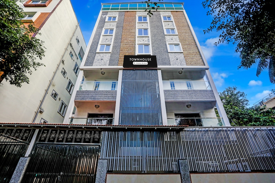 Super Townhouse Madiwala Lake Park, BTM Madiwala Bangalore, Bangalore