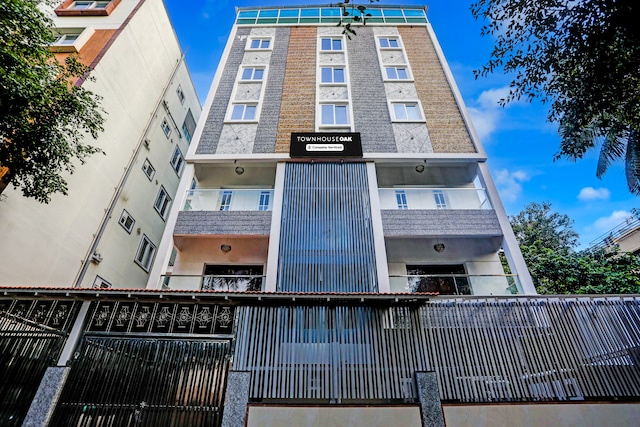 Townhouse Oak Madiwala Lake Park