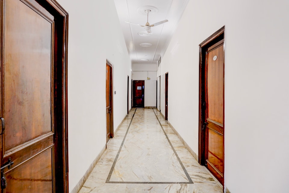Hotel O Ujjawal Bhawan Formerly Anmol Residency, GMS Road Dehradun, Dehradun