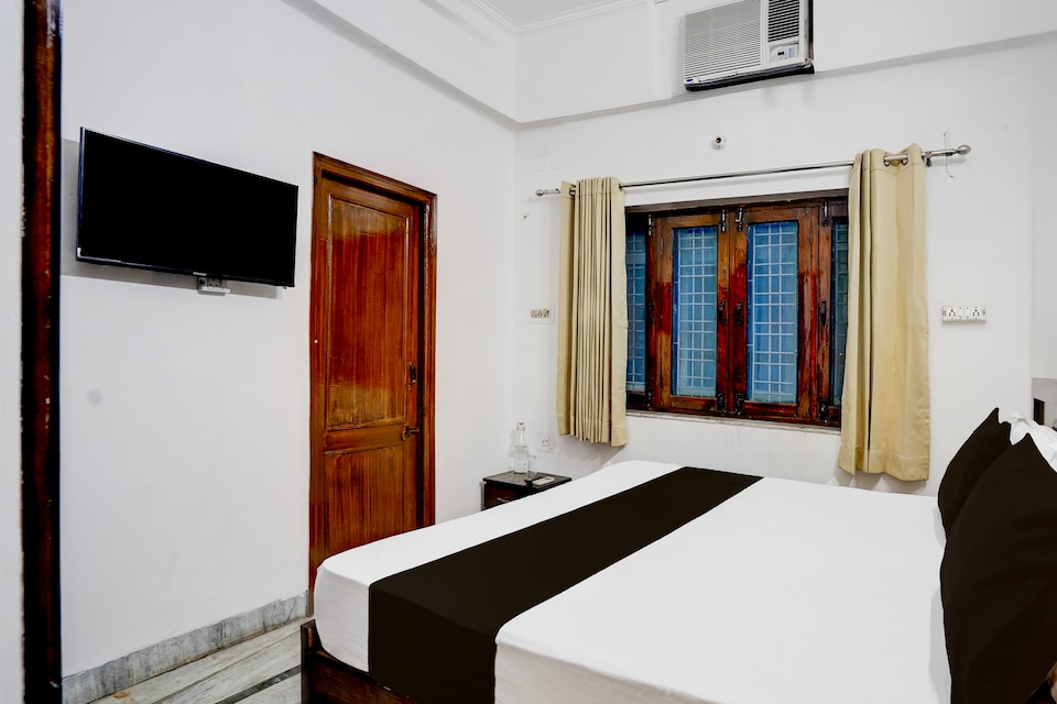 Hotel O Ujjawal Bhawan Formerly Anmol Residency, GMS Road Dehradun, Dehradun