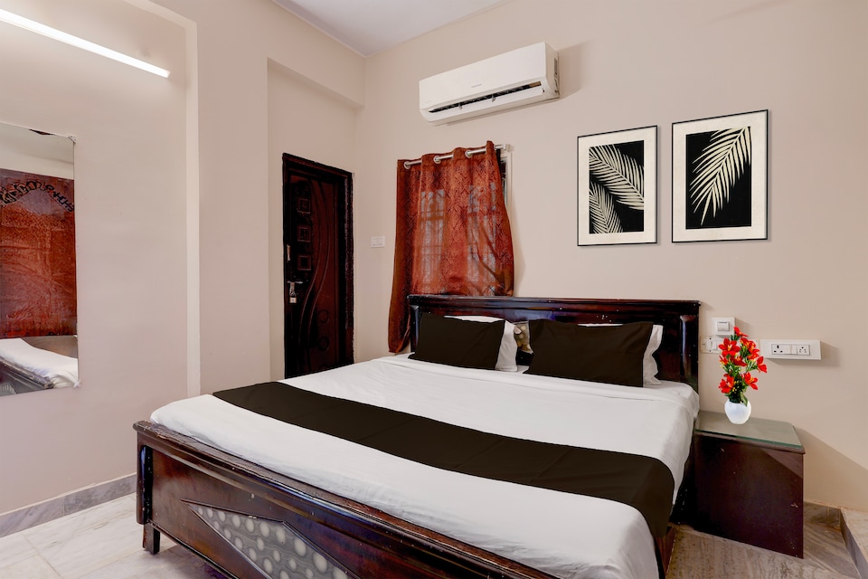 Hotel O Kandrika Highway Road Vijayawada Formerly Akshaya Heights, Mahanadu Extension VIjayawada, Vijayawada