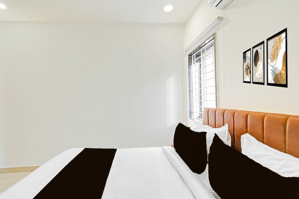 Power Break Super Townhouse Oak Suchitra Kompally Road formerly Sun Moon Hotels  (6 Hrs Stay), Secunderabad, Hyderabad