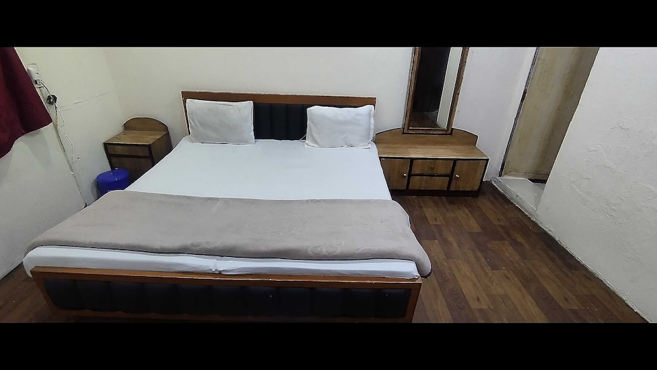 Hotel O SUKOON, Airport Road - Raipur, Raipur