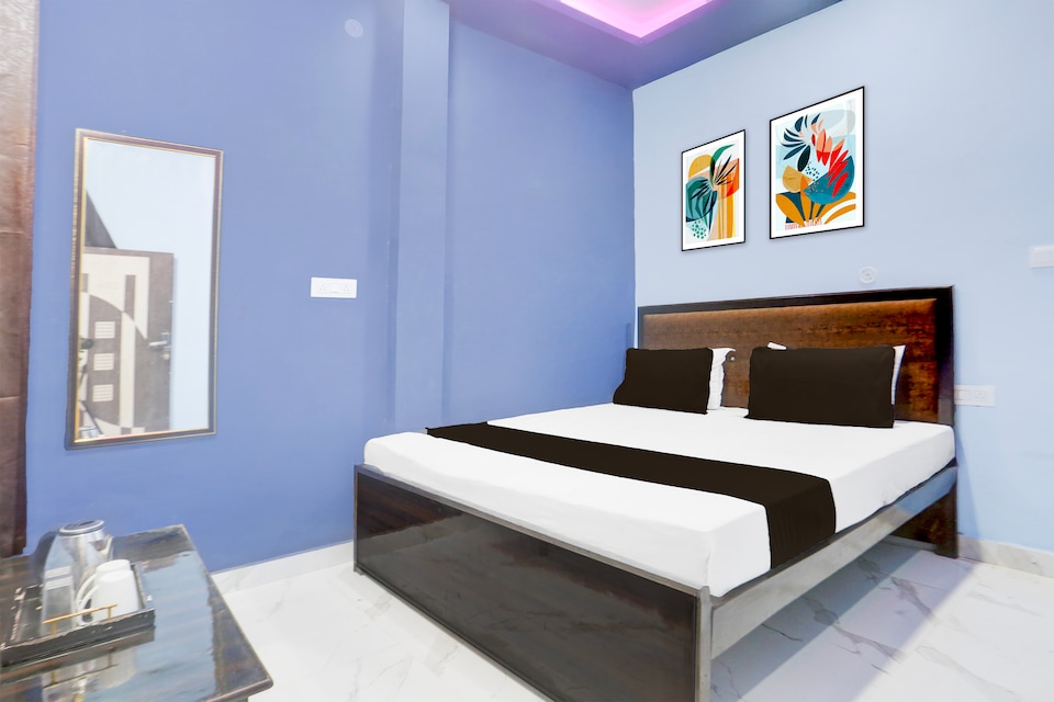Hotel O G S Hotel, Kanpur Railway Station, Kanpur