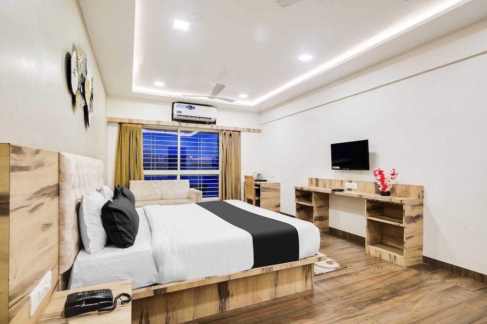 Super Townhouse Indore Junction, MG Road Indore, Indore