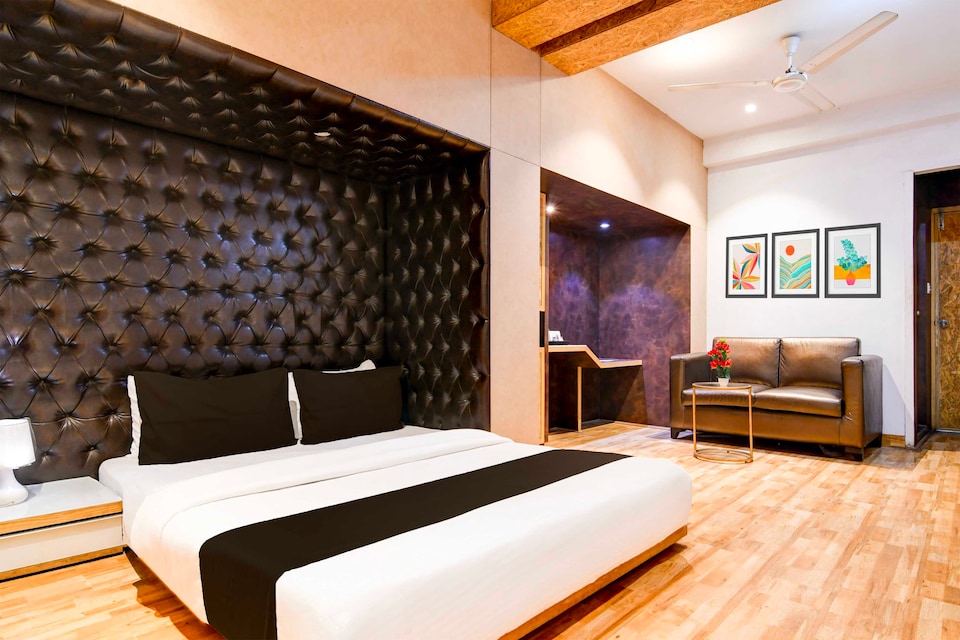 Hotel O VIP Road, VIP Road Kolkata, Kolkata