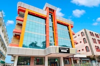 [Day Stay - 12 Hrs Slot : 8 AM to 8 PM] Collection O City Bus Station Mysuru